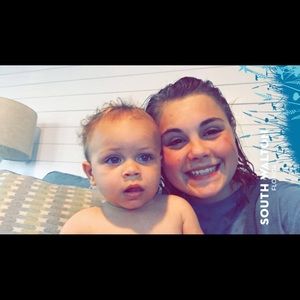 Meet your Posher, Jenci